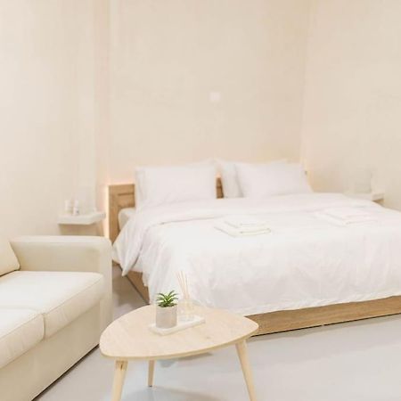 Modern Hiding Place In The Heart Of Atenas Exterior foto