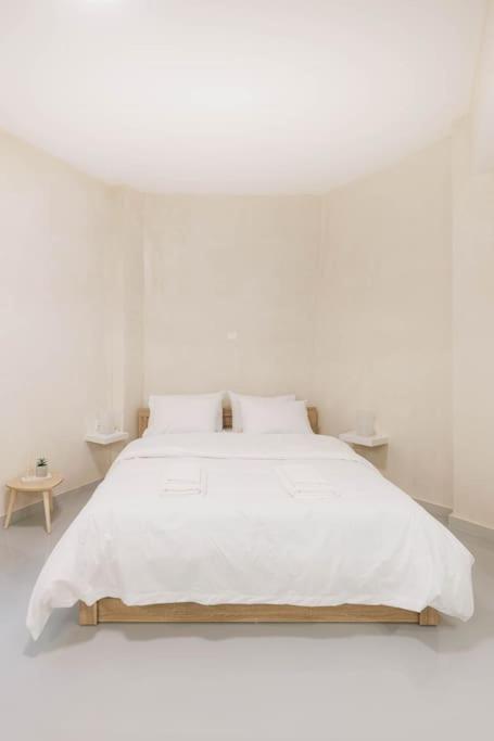 Modern Hiding Place In The Heart Of Atenas Exterior foto