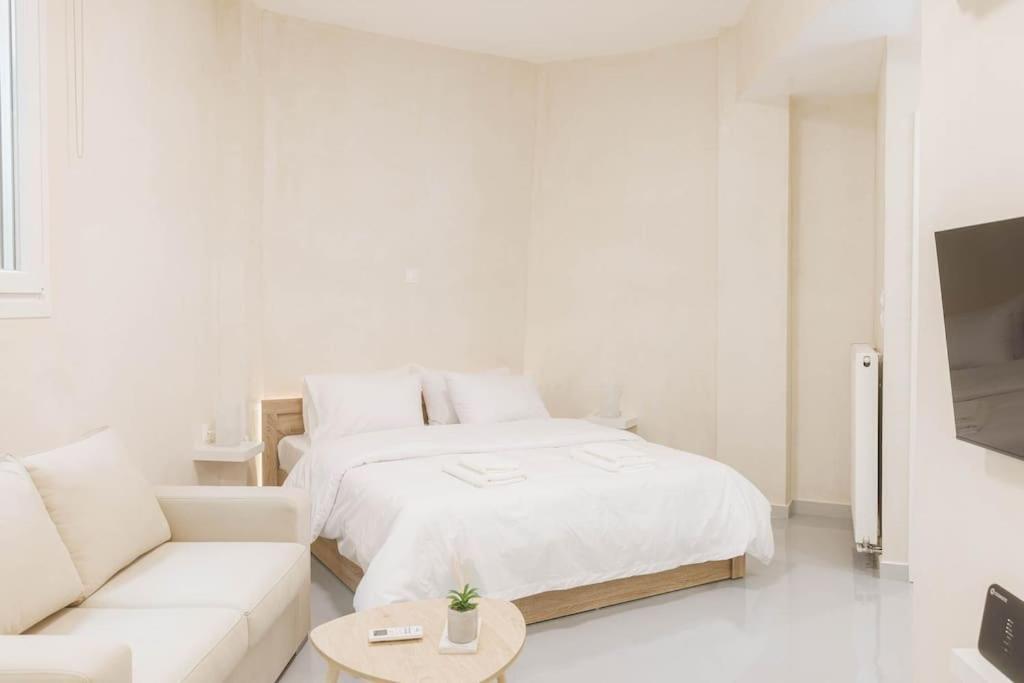 Modern Hiding Place In The Heart Of Atenas Exterior foto