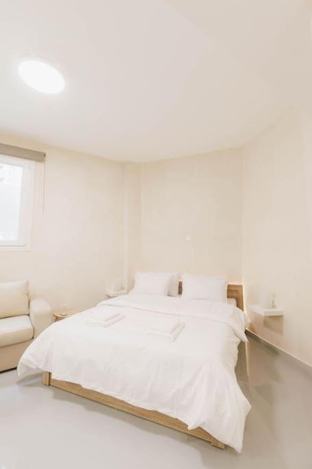Modern Hiding Place In The Heart Of Atenas Exterior foto